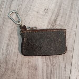 Louis Vuitton Key Chain w/ coin purse